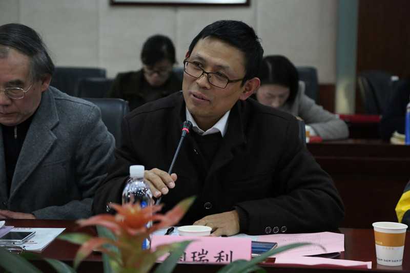 0C7A9345_副本.jpg